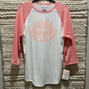 LuLaRoe Randy T NWT 👄